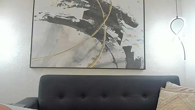 SophiMarin online show from April 18, 2026, 11:03 am