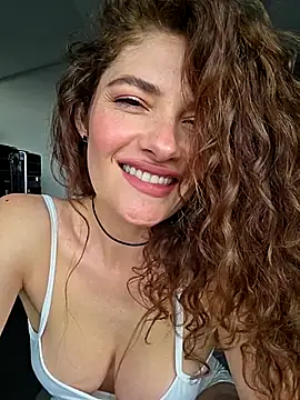 CelineBoyer online show from February 27, 2026, 8:42 pm