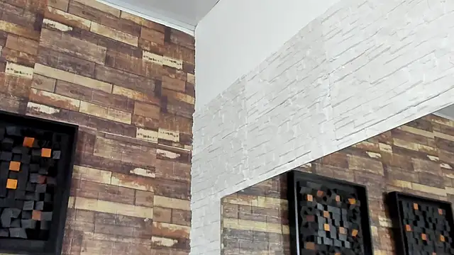 kendra leroy online show from April 21, 2026, 8:44 pm