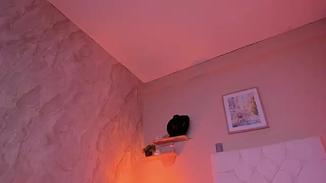 Dollhell online show from March 19, 2026, 11:14 am