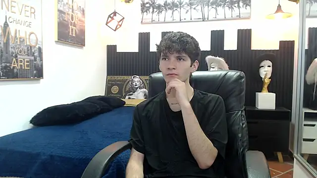 Snapshot of trevor_mob chatting on June 4, 2026, 3:51 pm trevor mob online show from June 4, 2026, 3:51 pm