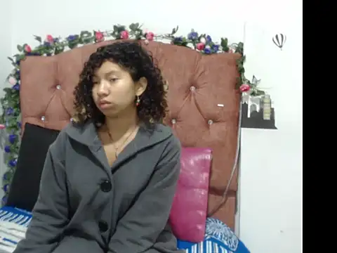 samanta rosse20 online show from July 27, 2026, 2:07 am