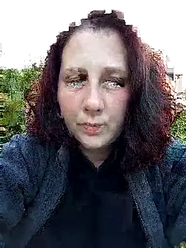Sweet Aurorari online show from May 31, 2026, 5:31 pm