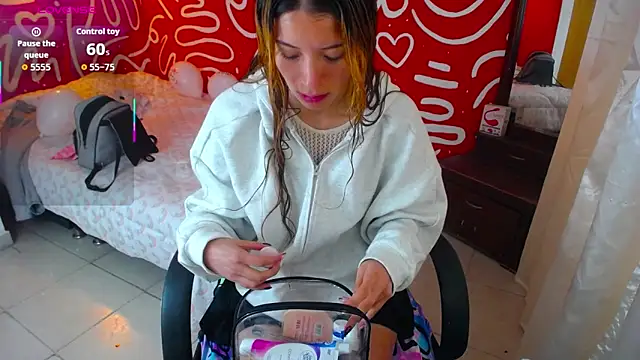 lucyrivera  online show from March 5, 2026, 12:34 pm