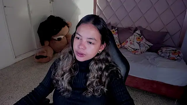 Snapshot of dulce_lyraa1 chatting on May 6, 2026, 4:19 am dulce lyraa1 online show from May 6, 2026, 4:19 am