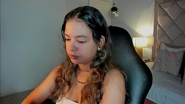 Snapshot of dulce_lyraa1 chatting on May 15, 2026, 4:19 am dulce lyraa1 online show from May 15, 2026, 4:19 am
