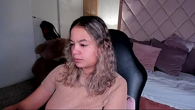 Snapshot of dulce_lyraa1 chatting on July 22, 2026, 6:16 am dulce lyraa1 online show from July 22, 2026, 6:16 am
