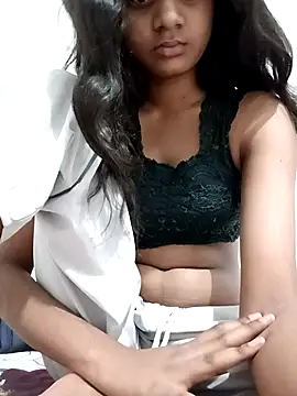 Heena shrma online show from March 5, 2026, 6:26 pm