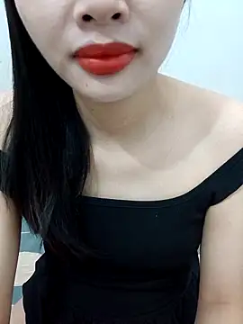 AmberBelle 007 online show from April 19, 2026, 8:33 pm