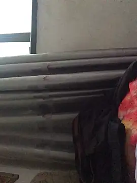 yaocaobi8 online show from April 21, 2026, 10:23 pm