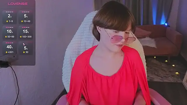  DreamLuna1  online show from April 5, 2026, 1:52 pm