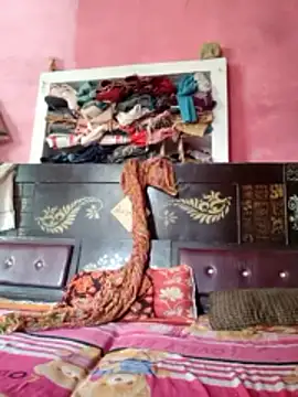 Poonam bhoji online show from April 5, 2026, 8:00 am