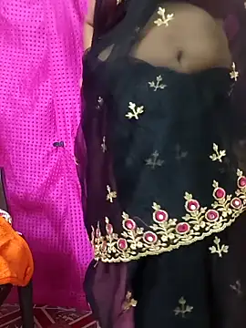 Snapshot of Sofiaa_09 chatting on March 19, 2026, 5:06 pm Sofiaa 09 online show from March 19, 2026, 5:06 pm