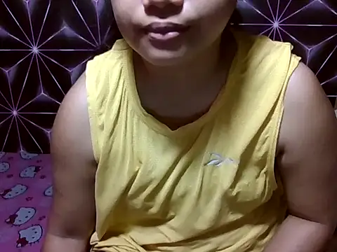 Flowerbebe online show from March 31, 2026, 4:13 am