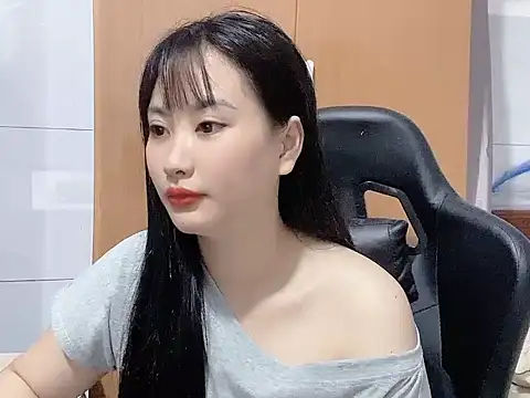 Sunny2868 online show from March 3, 2026, 3:45 am