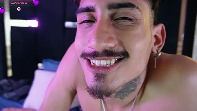 Dark Eros  online show from February 28, 2026, 7:37 pm