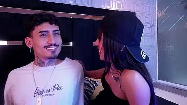 Dark Eros  online show from April 22, 2026, 3:42 am