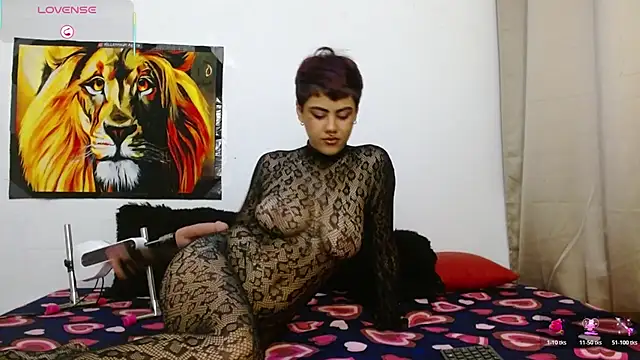 Divinejewel69 online show from March 11, 2026, 10:54 am