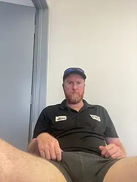 Freddybobby online show from March 5, 2026, 8:21 am