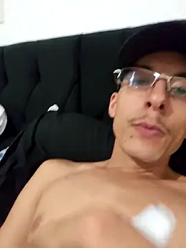 Snapshot of jhowbala chatting on March 6, 2026, 2:02 pm jhowbala online show from March 6, 2026, 2:02 pm