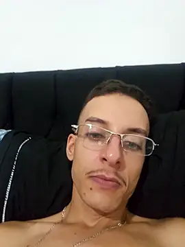 Snapshot of jhowbala chatting on March 8, 2026, 5:44 am jhowbala online show from March 8, 2026, 5:44 am