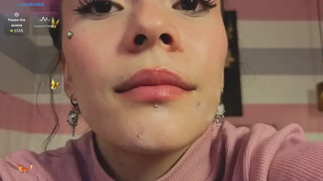 elanith  online show from March 5, 2026, 4:25 pm