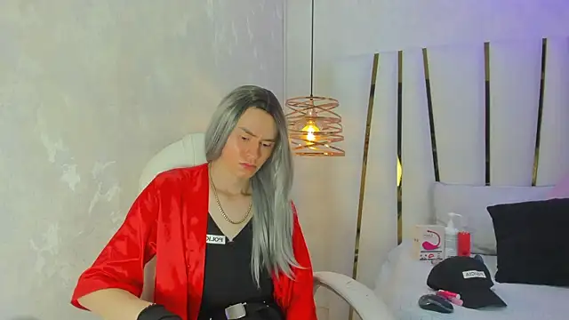 kamilla rossi online show from February 27, 2026, 7:25 pm