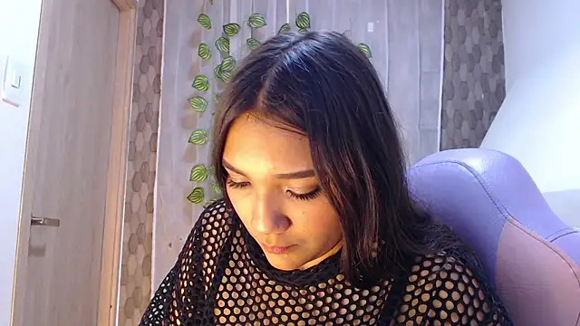 anyela donecm online show from April 23, 2026, 7:38 pm