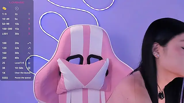 miacapone online show from February 28, 2026, 1:23 pm