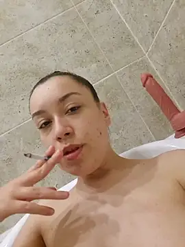 LaraaCullen online show from March 16, 2026, 8:13 pm