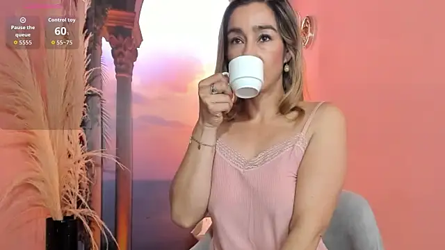 Madam Dalila online show from March 15, 2026, 10:43 am