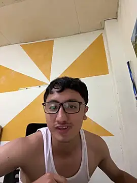 Gonzalogz online show from June 3, 2026, 2:58 am