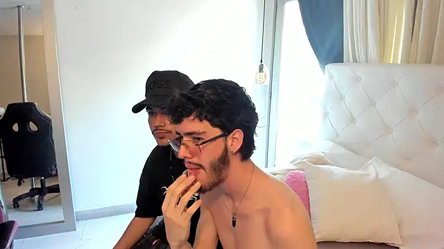 Jason 23   online show from April 20, 2026, 7:26 pm