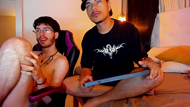 Jason 23   online show from April 21, 2026, 1:42 am