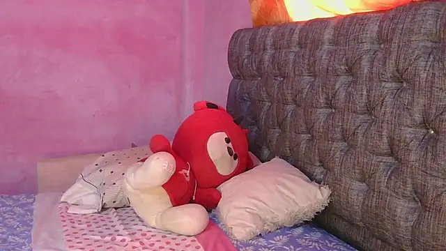 mia luna88 online show from March 4, 2026, 4:18 am