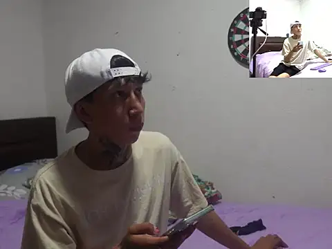 Trevordonson milf online show from March 4, 2026, 2:39 am