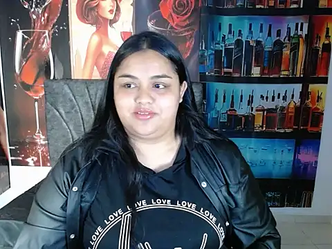 NathashaDreams online show from March 3, 2026, 3:23 am