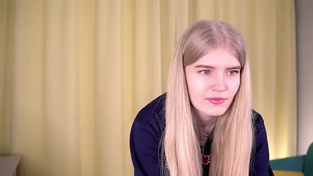 TraceeSeelig online show from March 3, 2026, 4:18 am