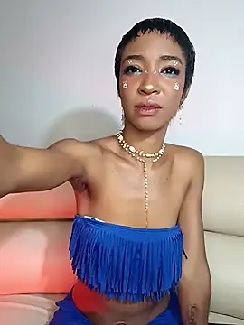 Snapshot of TinnaPeyton chatting on May 17, 2026, 12:08 am TinnaPeyton online show from May 17, 2026, 12:08 am