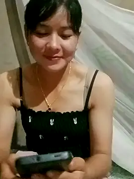 Snapshot of rinrin7700 chatting on May 7, 2026, 2:55 pm rinrin7700 online show from May 7, 2026, 2:55 pm
