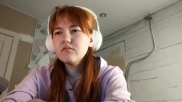 DinaFirebird online show from February 28, 2026, 4:57 am