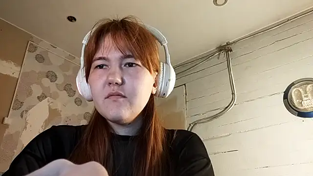 DinaFirebird online show from March 11, 2026, 4:18 am