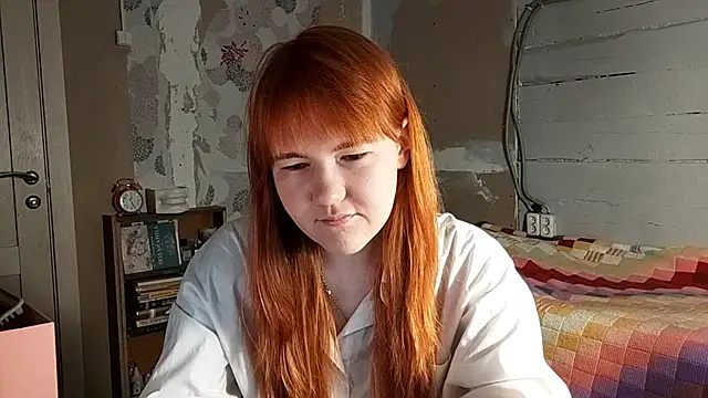 DinaFirebird online show from March 27, 2026, 4:07 am