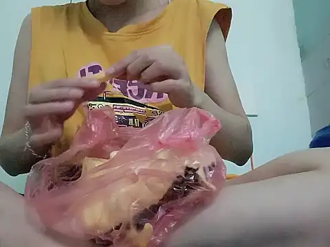 Angela203 online show from April 20, 2026, 1:58 pm