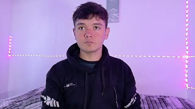 Kody Royale online show from April 18, 2026, 9:15 pm