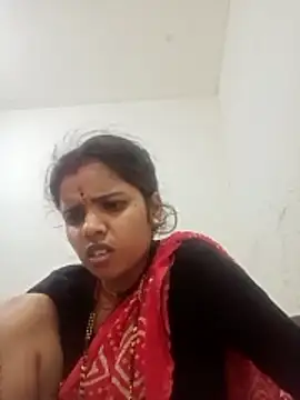 Hot chani online show from May 16, 2026, 6:39 pm