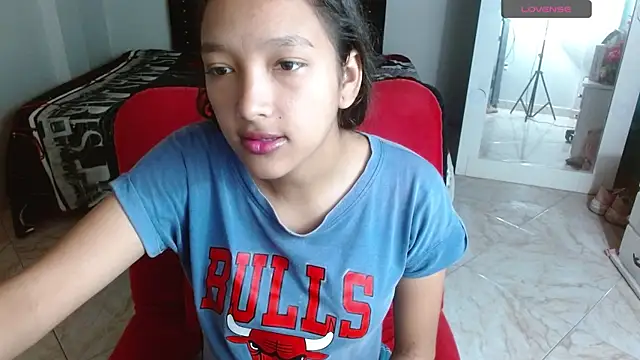 Lovingly Maria online show from April 27, 2026, 12:36 pm