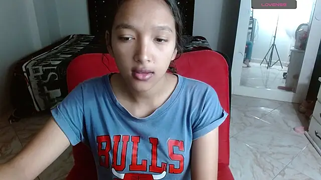 Lovingly Maria online show from April 28, 2026, 12:43 pm