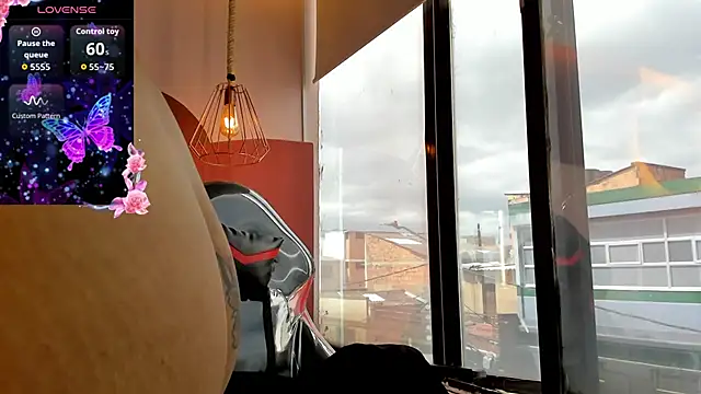 Valkiria wine online show from April 12, 2026, 2:55 pm