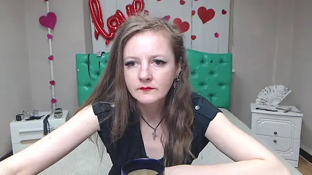 MeganPirs online show from April 21, 2026, 5:06 pm